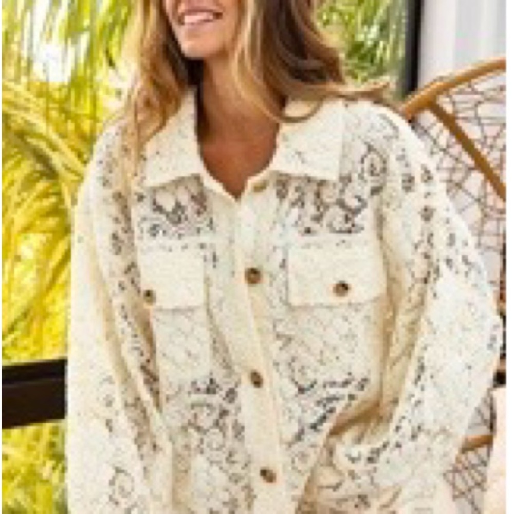 BiBi Cream Lace shacket